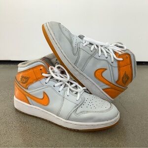 JORDAN 1 MID SE GS 'GATORADE PACK - ORANGE’ SIZE 5Y